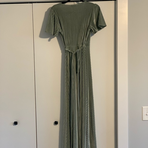 Baltic Born Andi Ribbed Velvet Dress - Picture 2 of 5